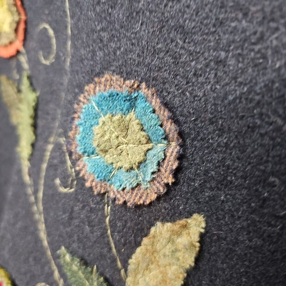 Artclothes Jennifer Sly Kirk Wool Vest Women's S M Black Floral Heart Embroidery - Picture 4 of 11